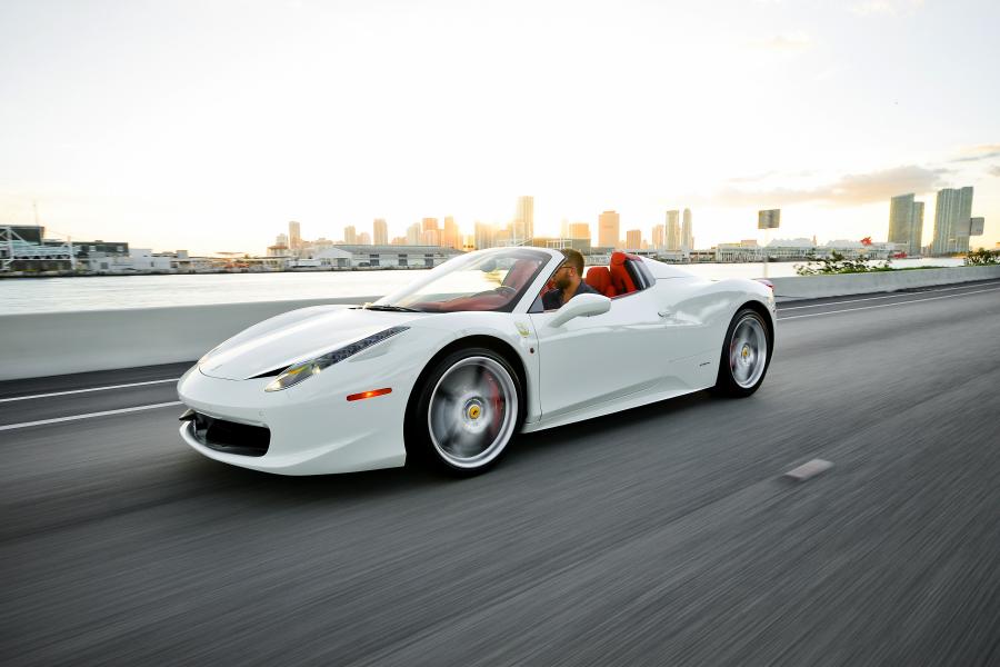  Ferrari 458 Spider 2012 года  (NA) (фото 2 из 27)